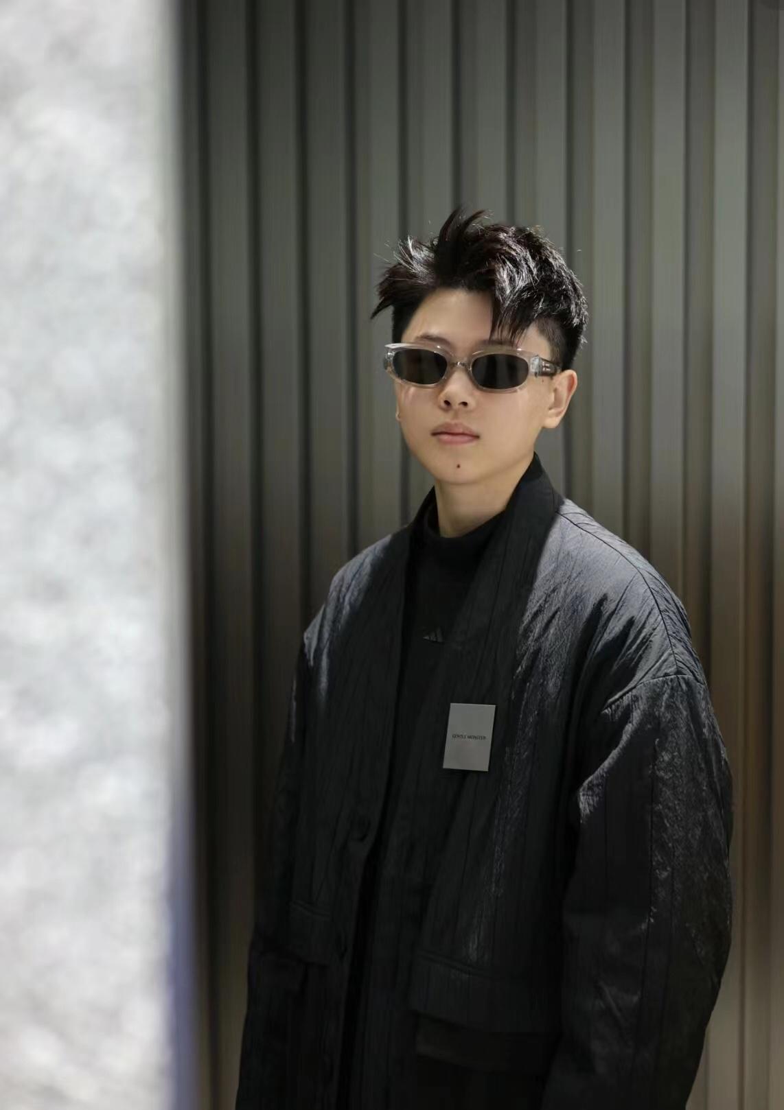 상세 이미지