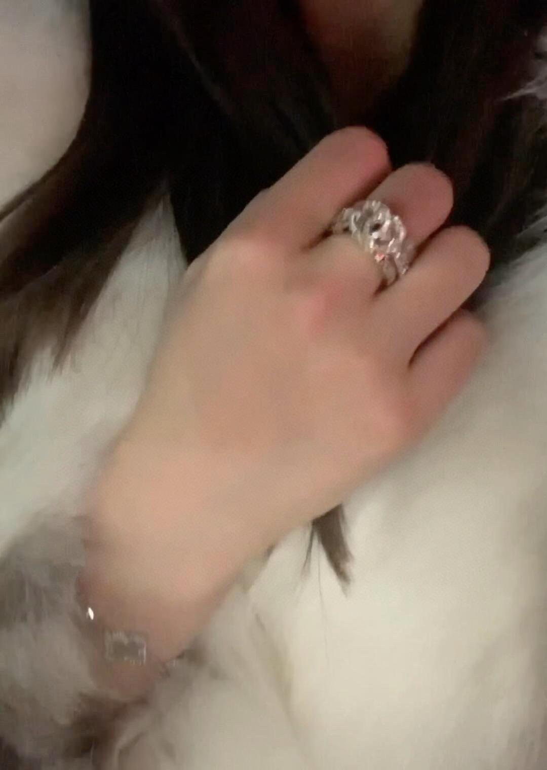 상세 이미지