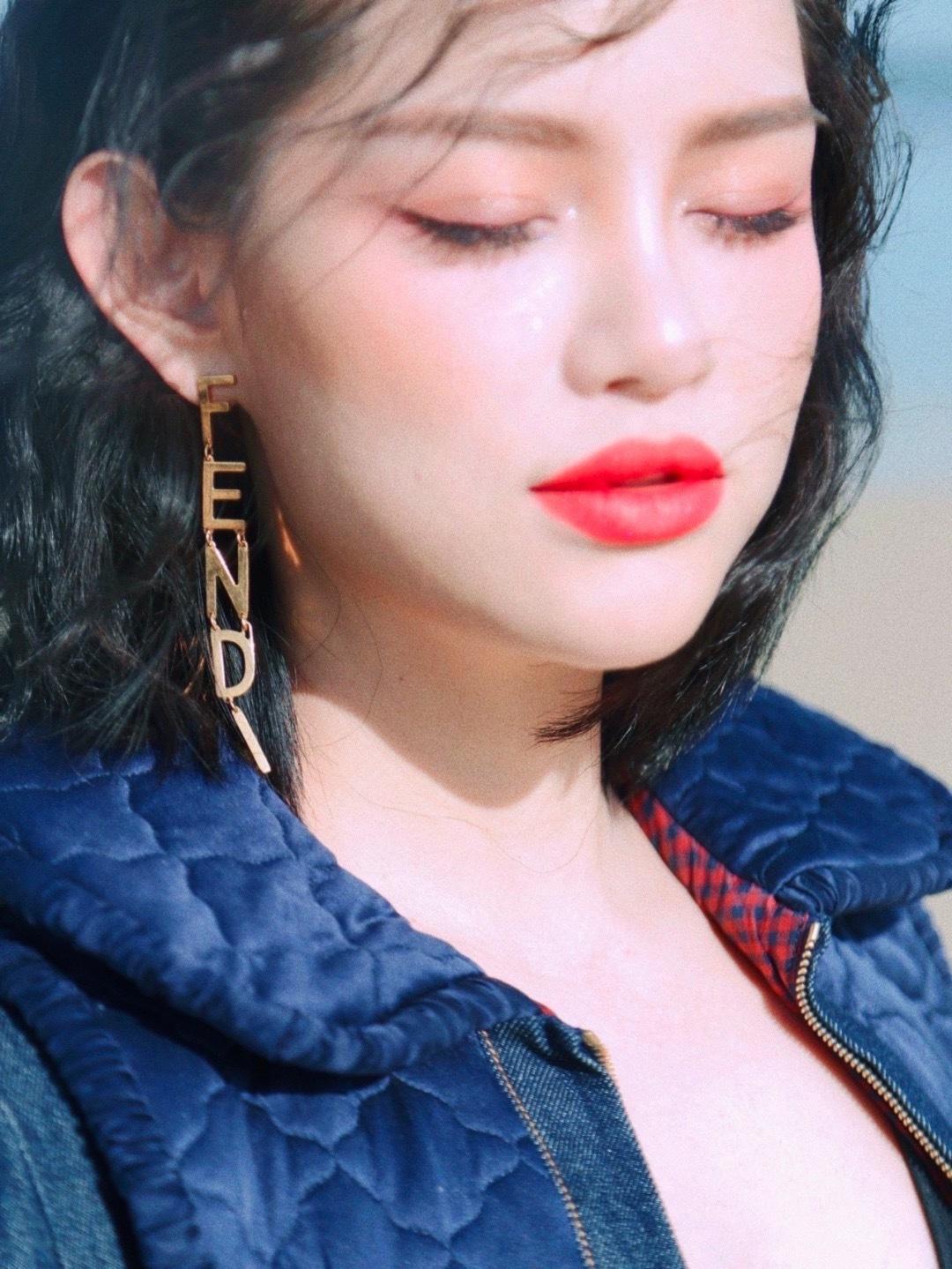 상세 이미지