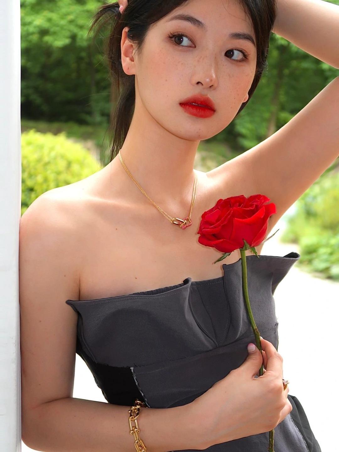 상세 이미지