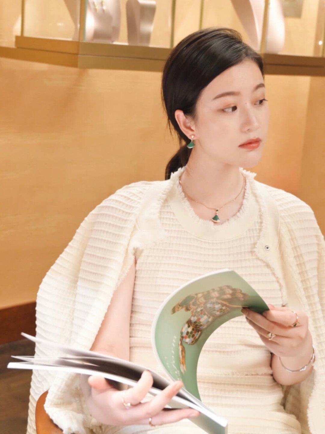 상세 이미지