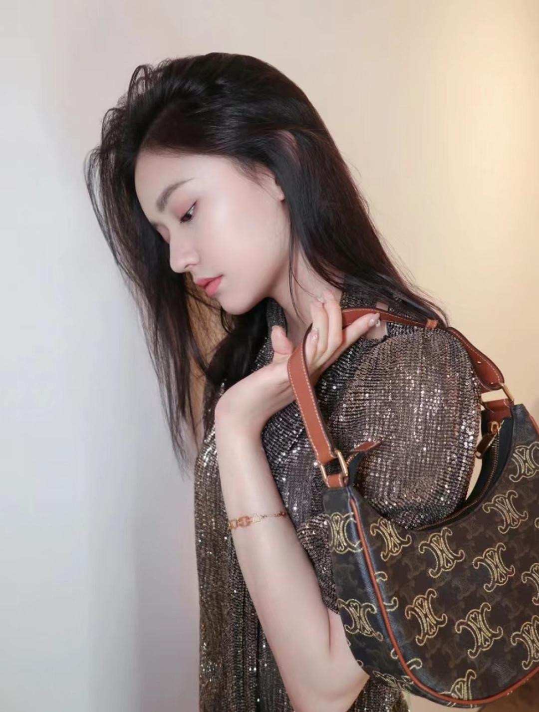 상세 이미지