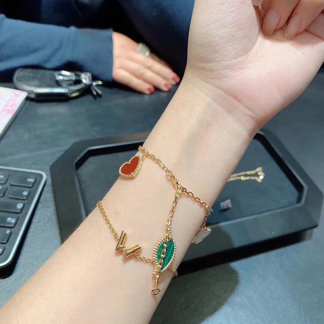 상세 이미지