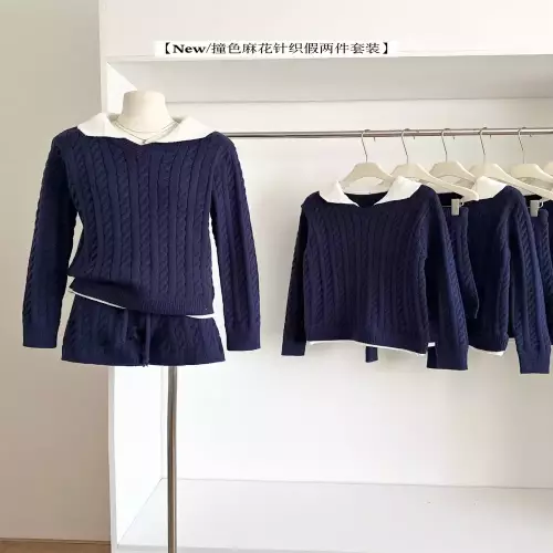 노브랜드 배색 케이블 니트 레이어드 투피스 세트