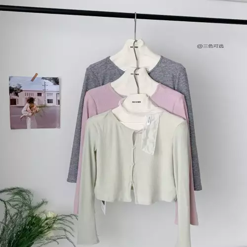 노브랜드 봄 무드 레이어드 스타일 상의