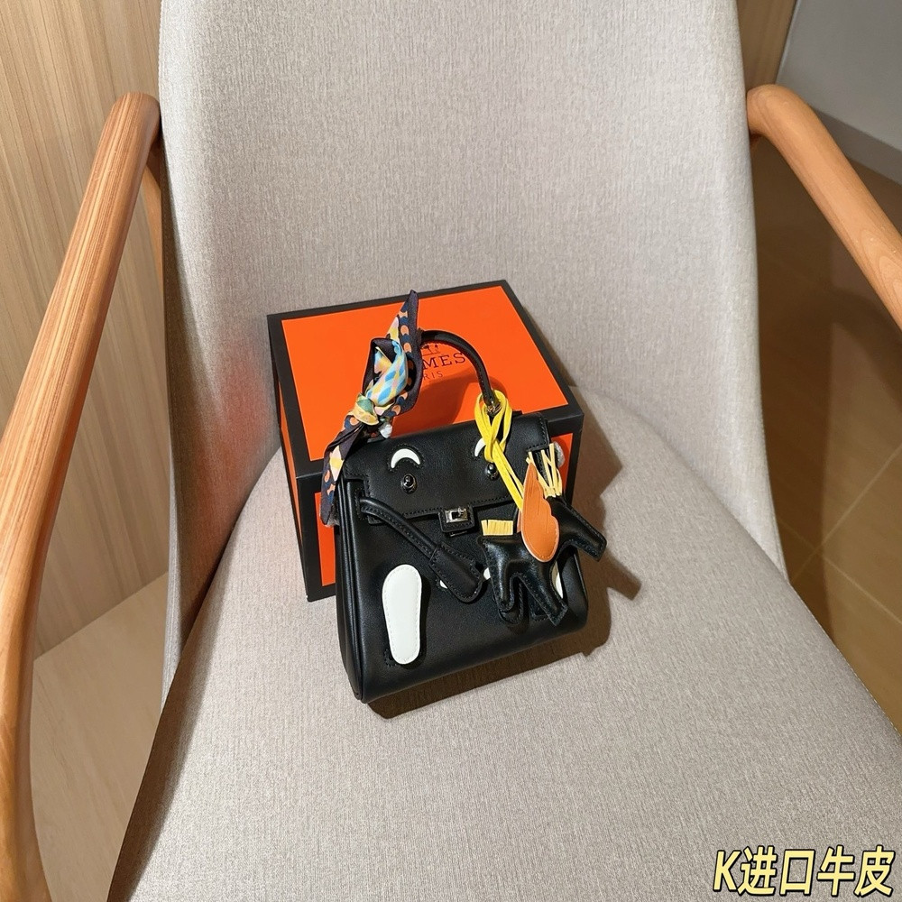 에르메스 켈리돌 인형 포인트 백