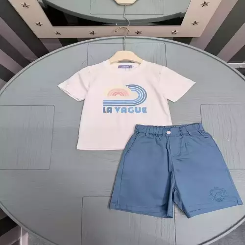 자카디 로고 프린트 반소매 상하 세트