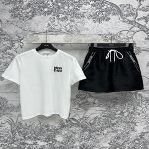 여성용 상하의 세트