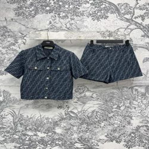 여성용 상하의 세트