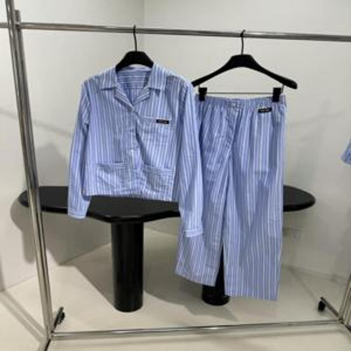 여성용 상하의 세트