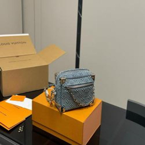 트렁크백