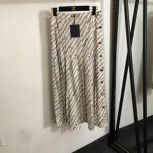 여성용 미디 스커트