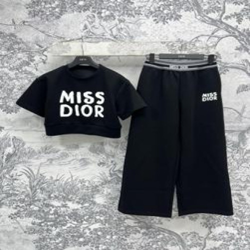 여성용 상하의 세트