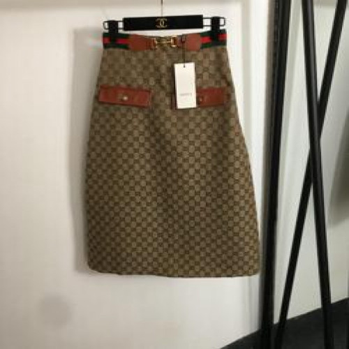 여성용 미디 스커트
