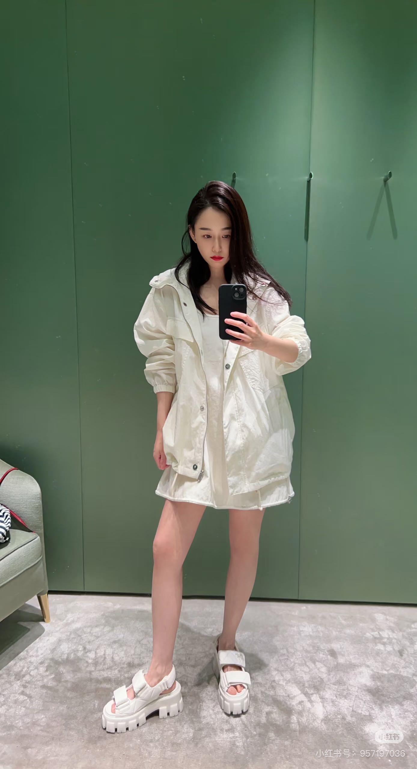 상세 이미지