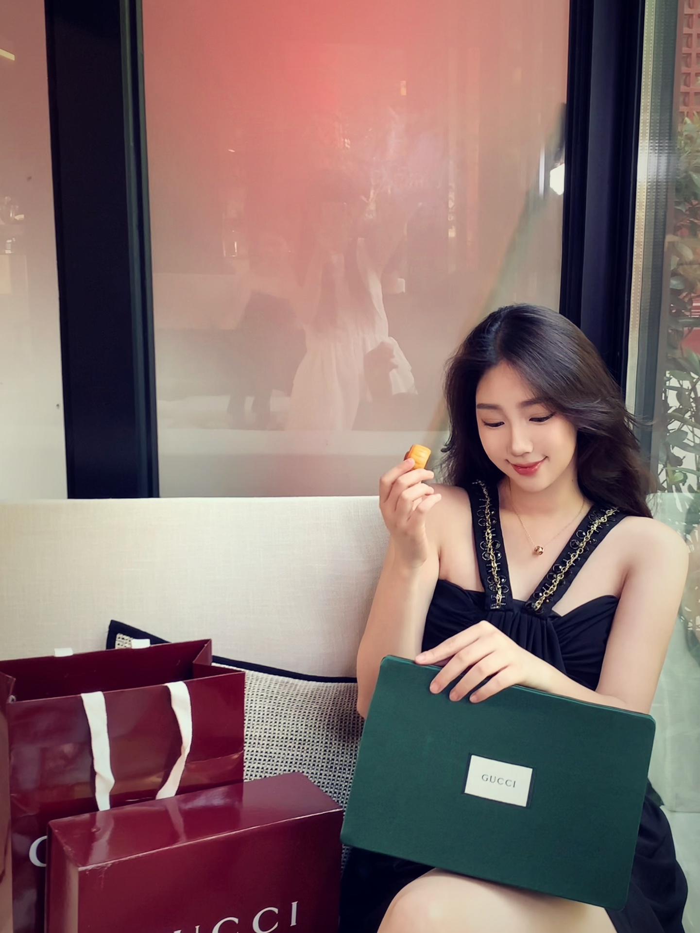 상세 이미지