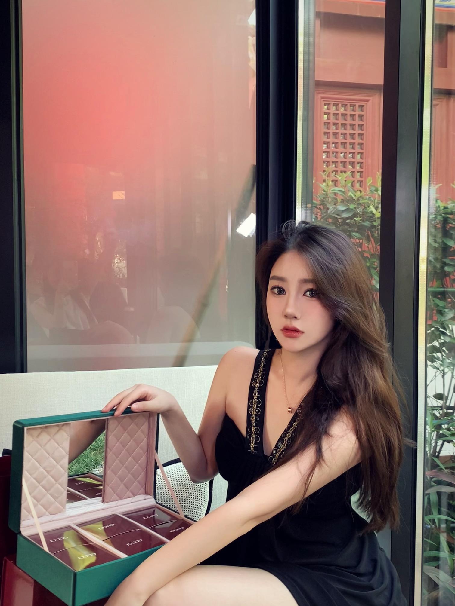 상세 이미지