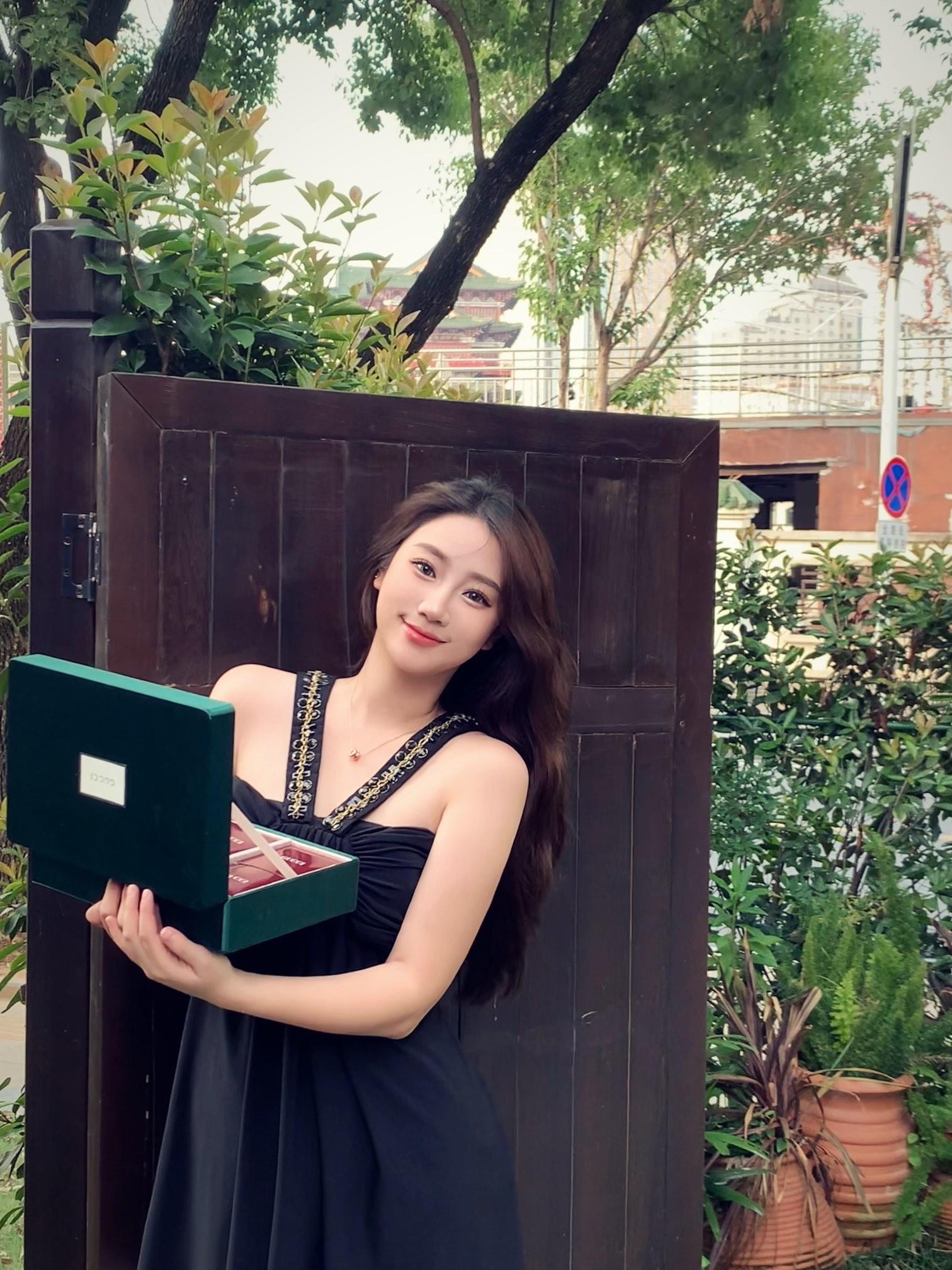 상세 이미지