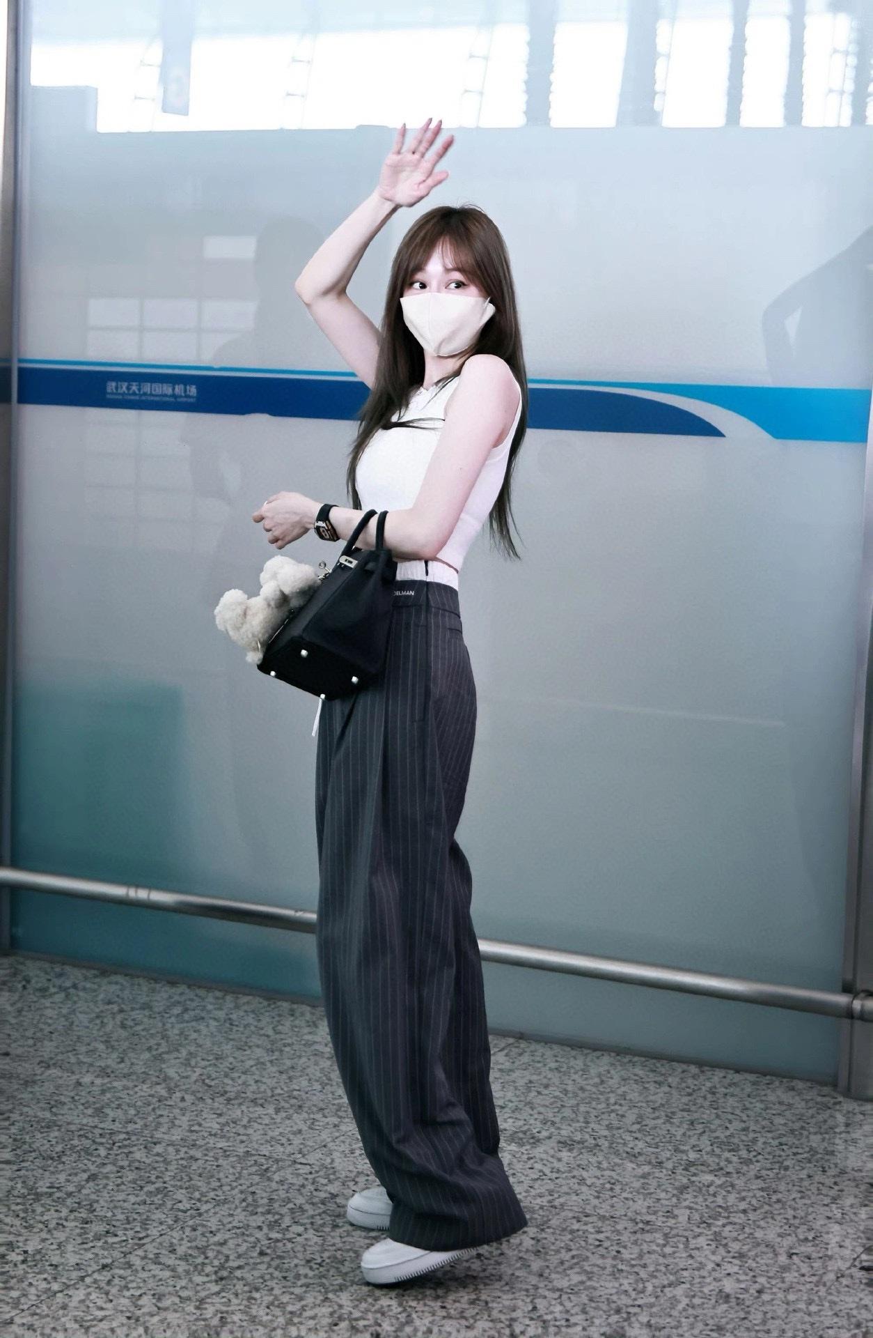 상세 이미지