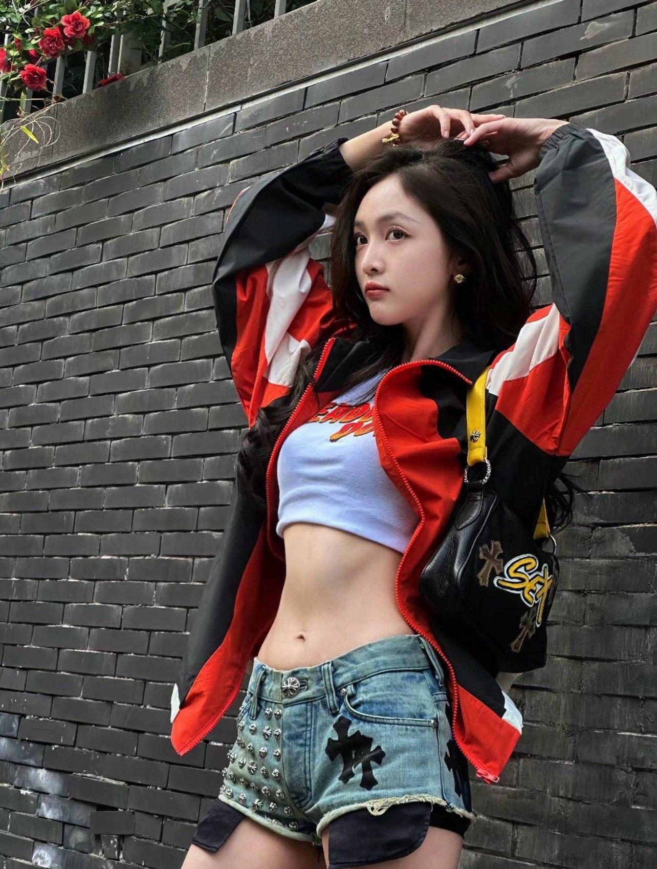 상세 이미지