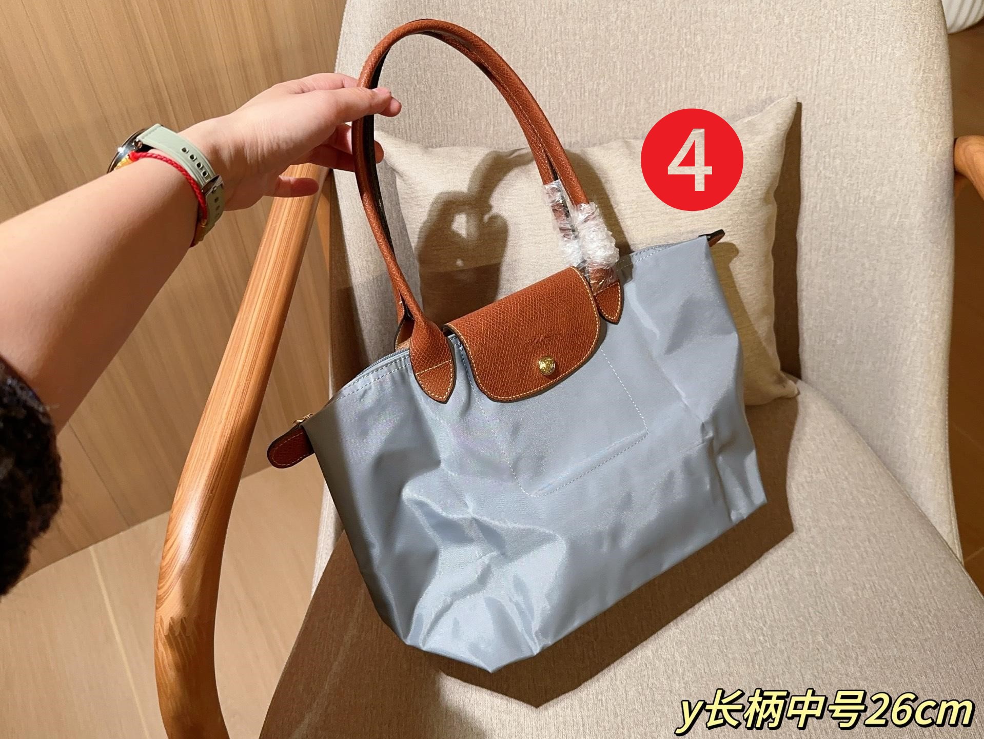 상세 이미지
