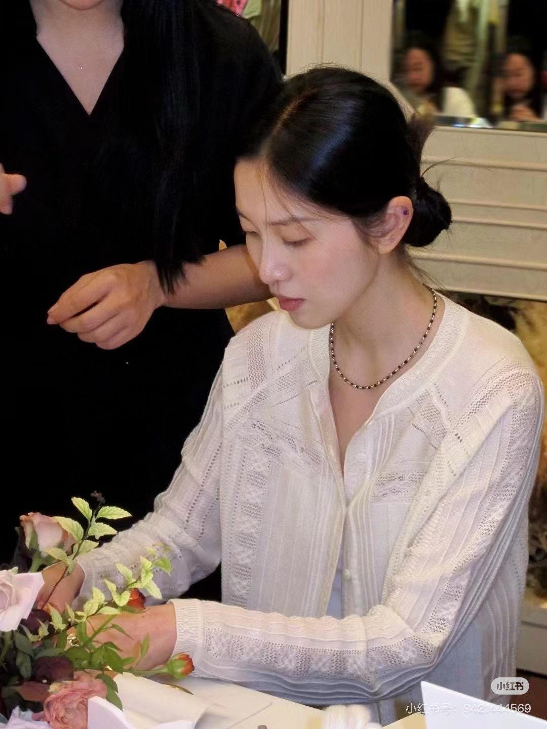 상세 이미지