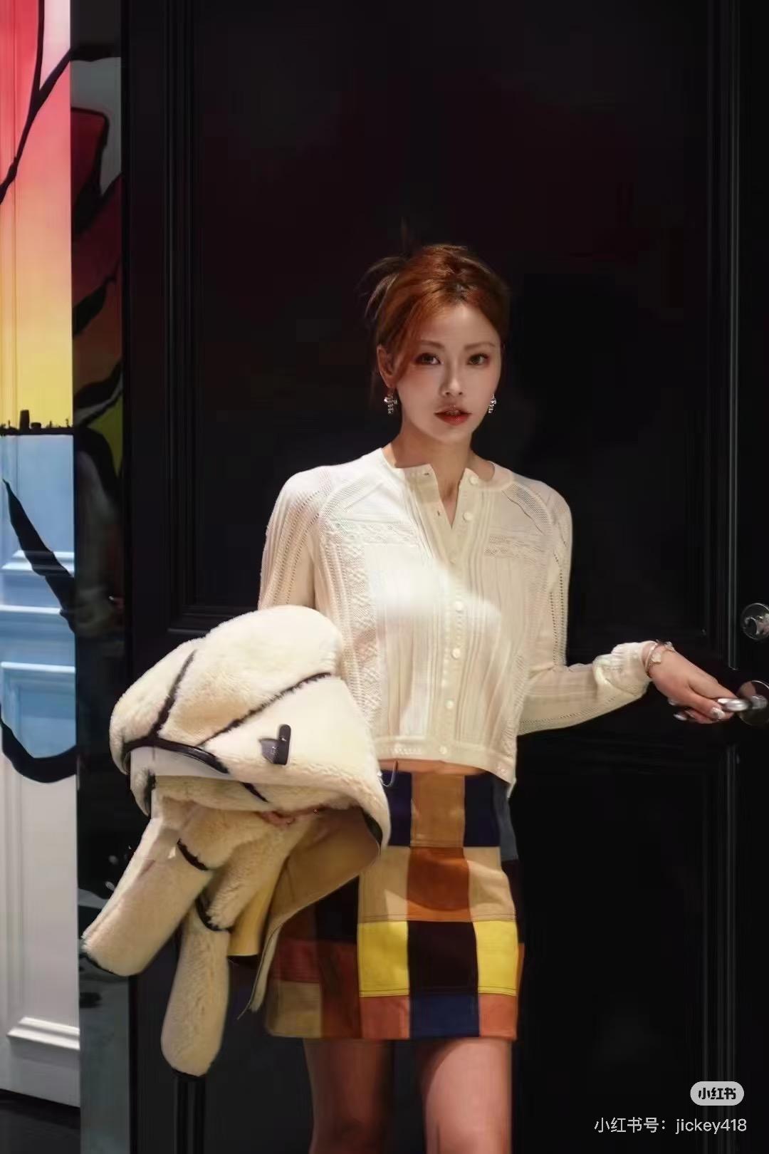 상세 이미지