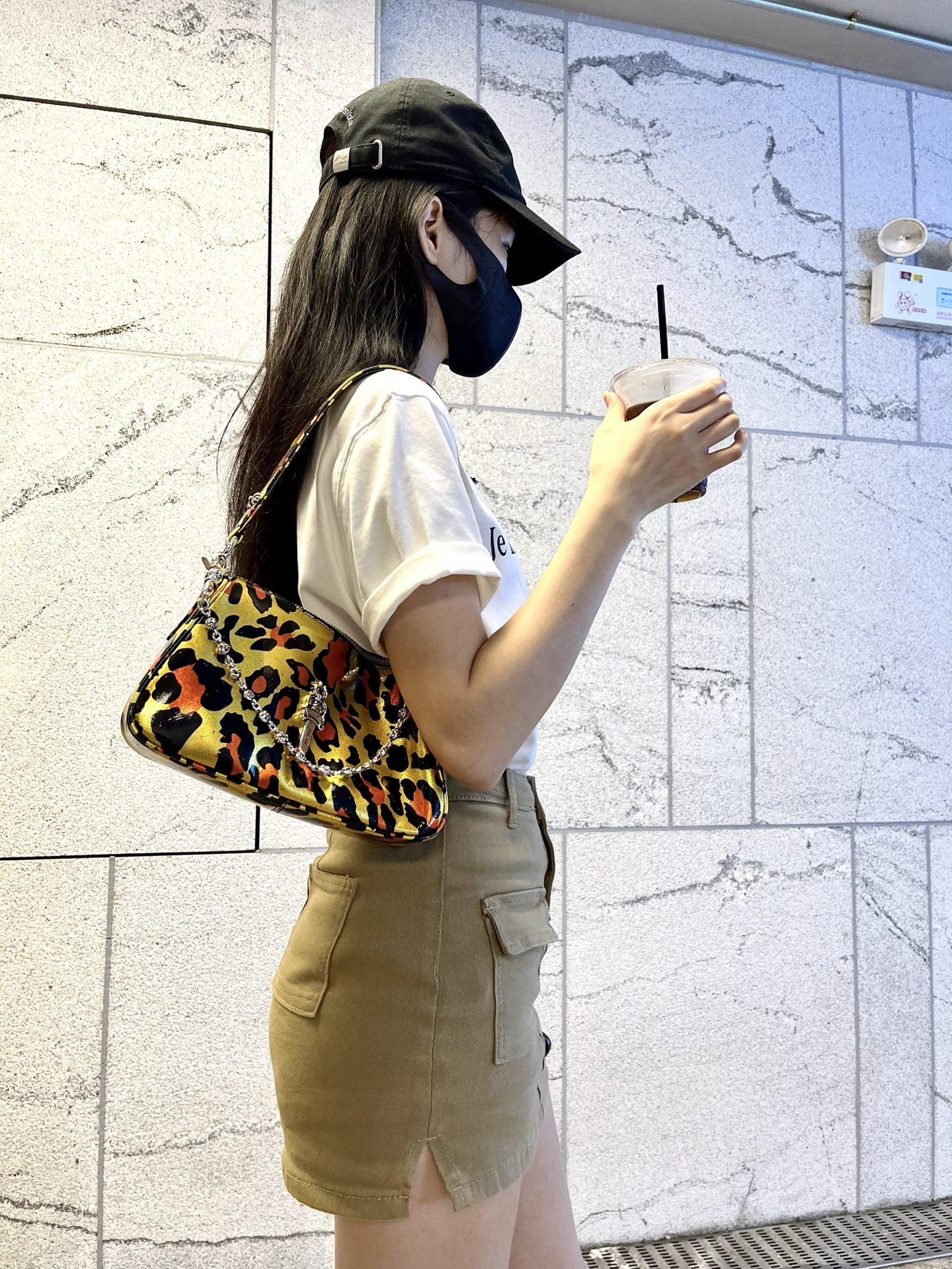 상세 이미지