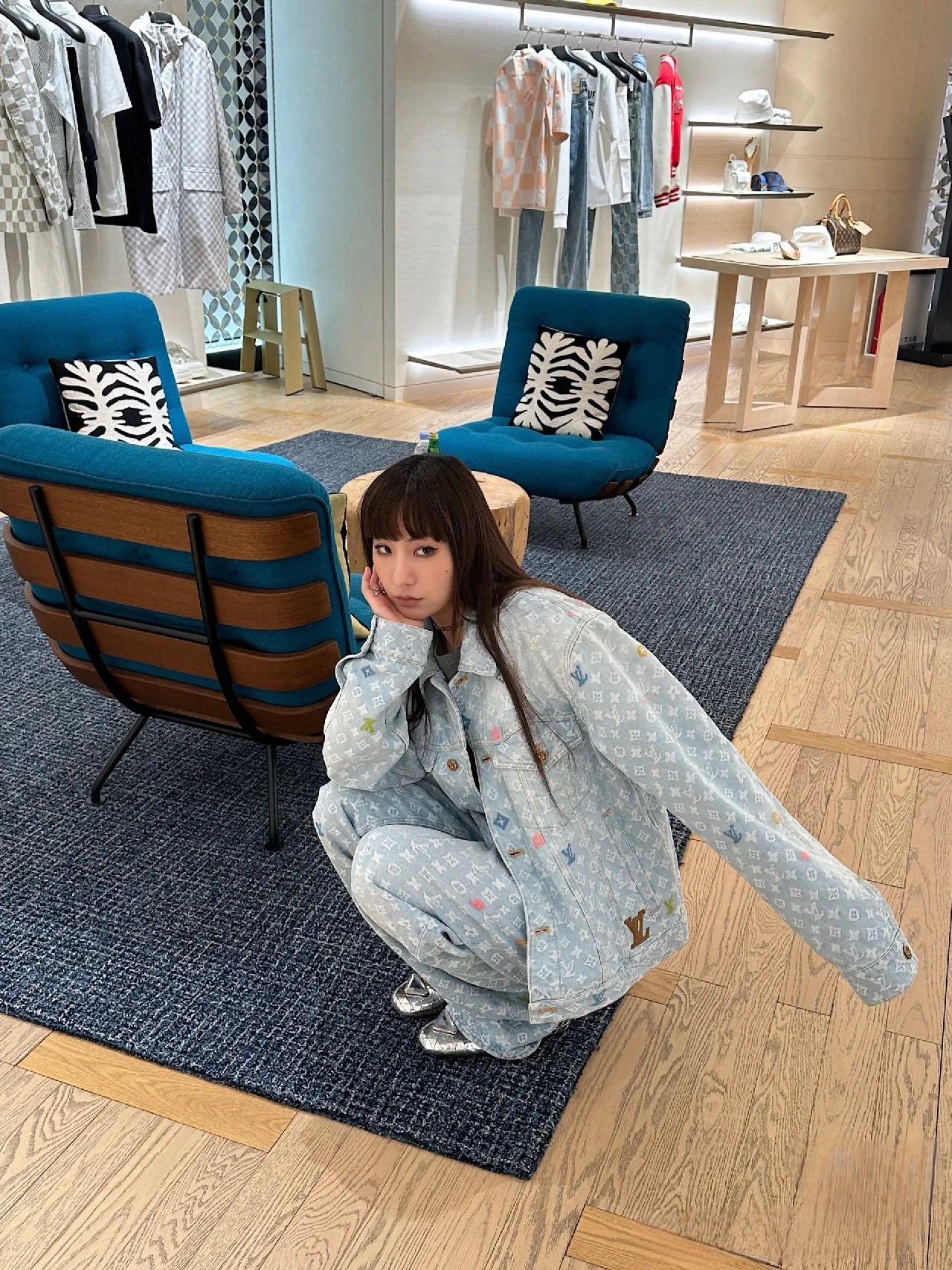 상세 이미지