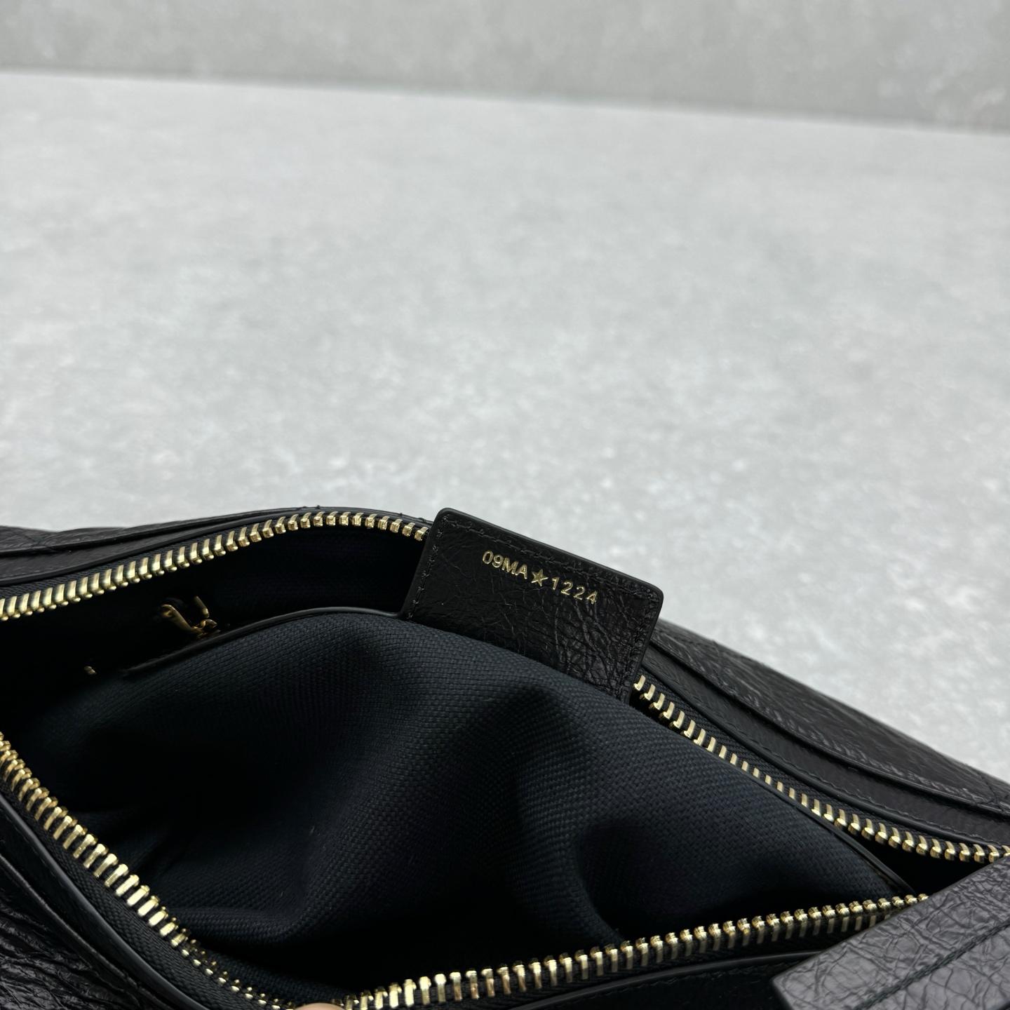 상세 이미지