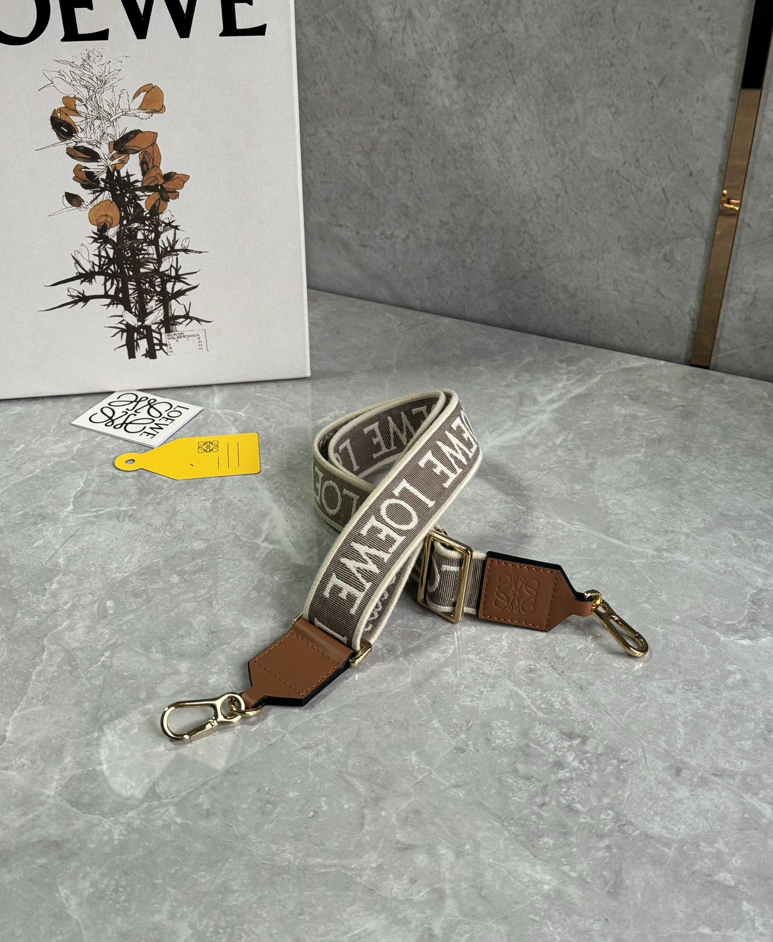 상세 이미지