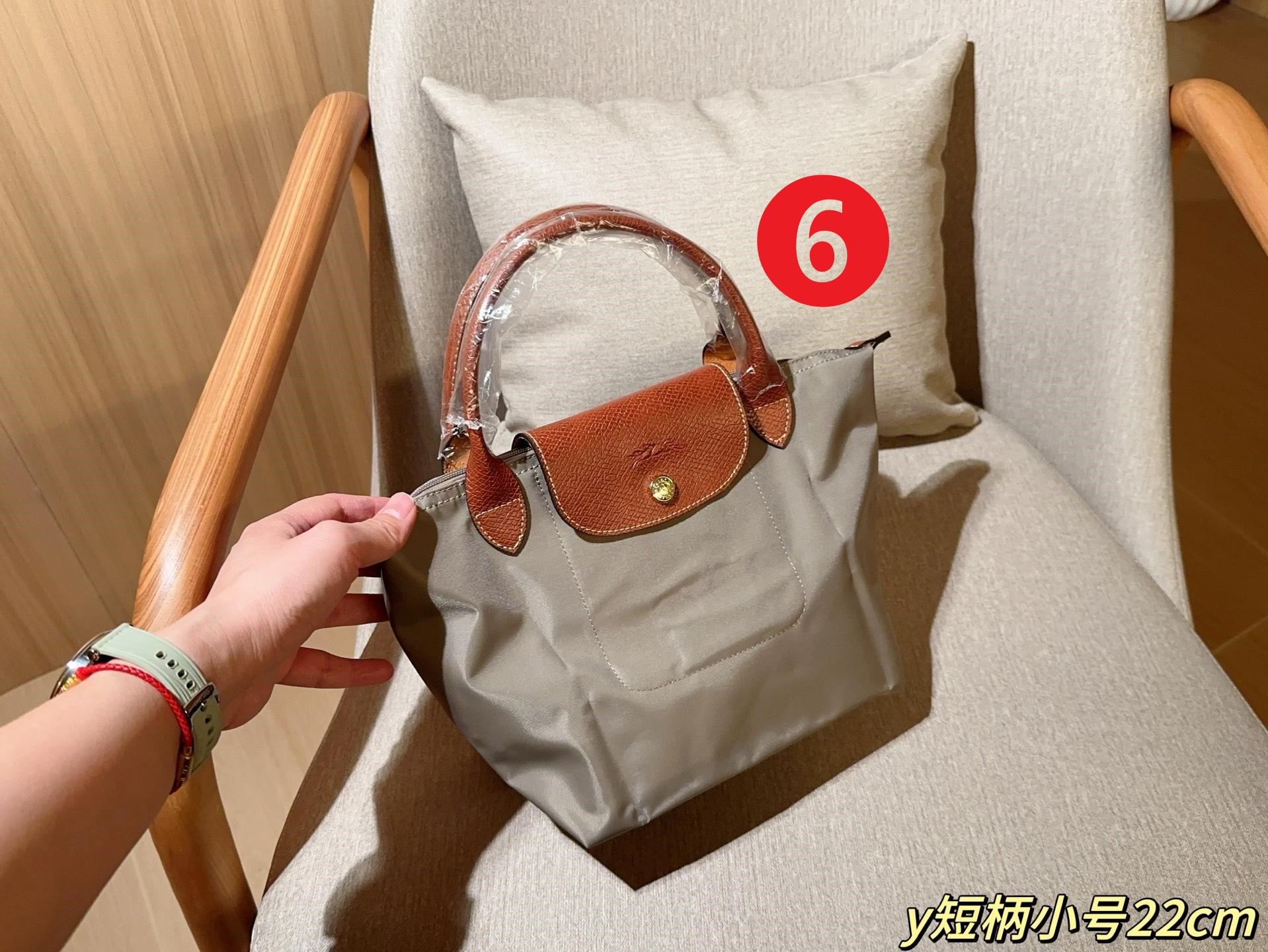 상세 이미지