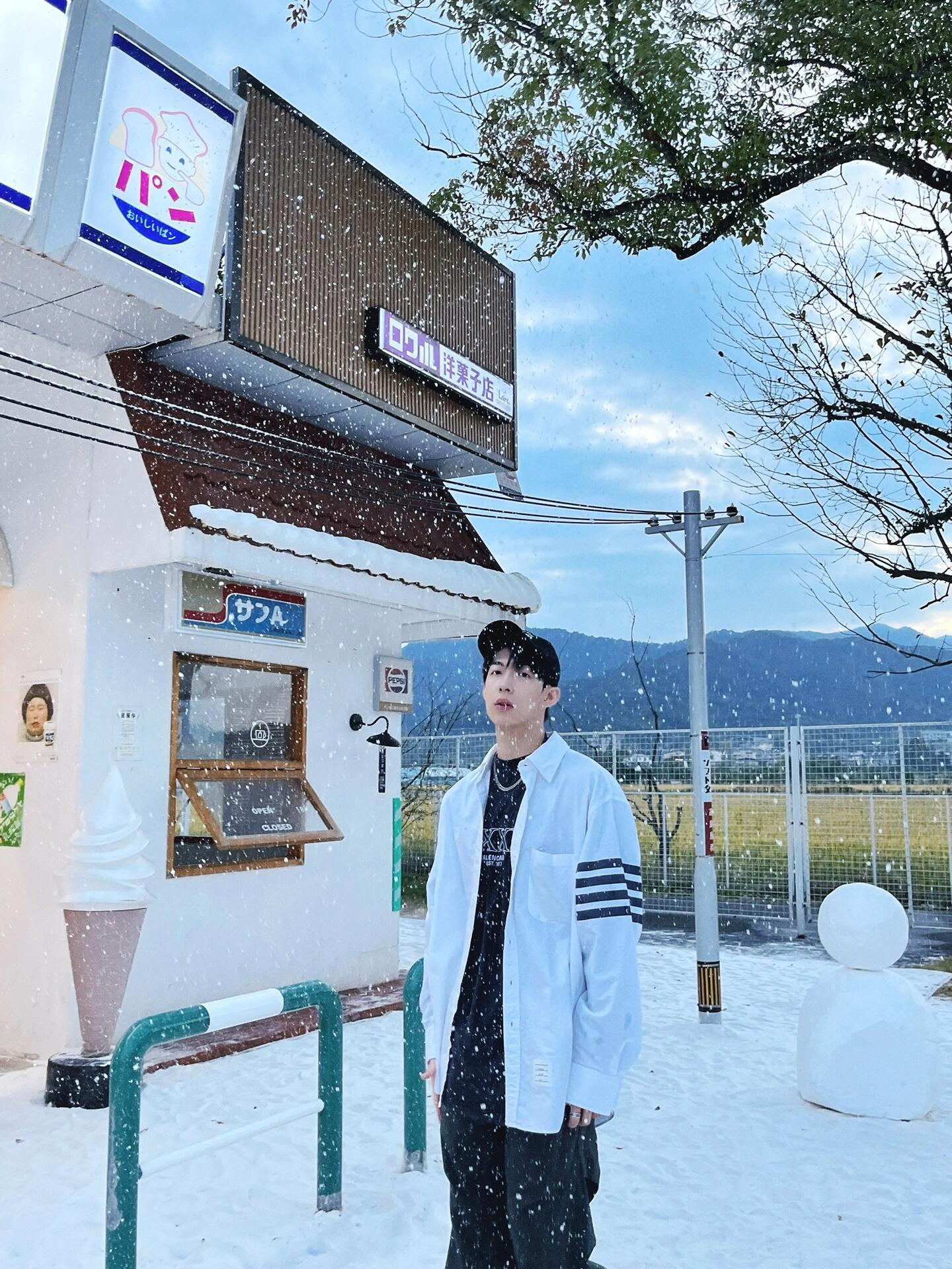 상세 이미지