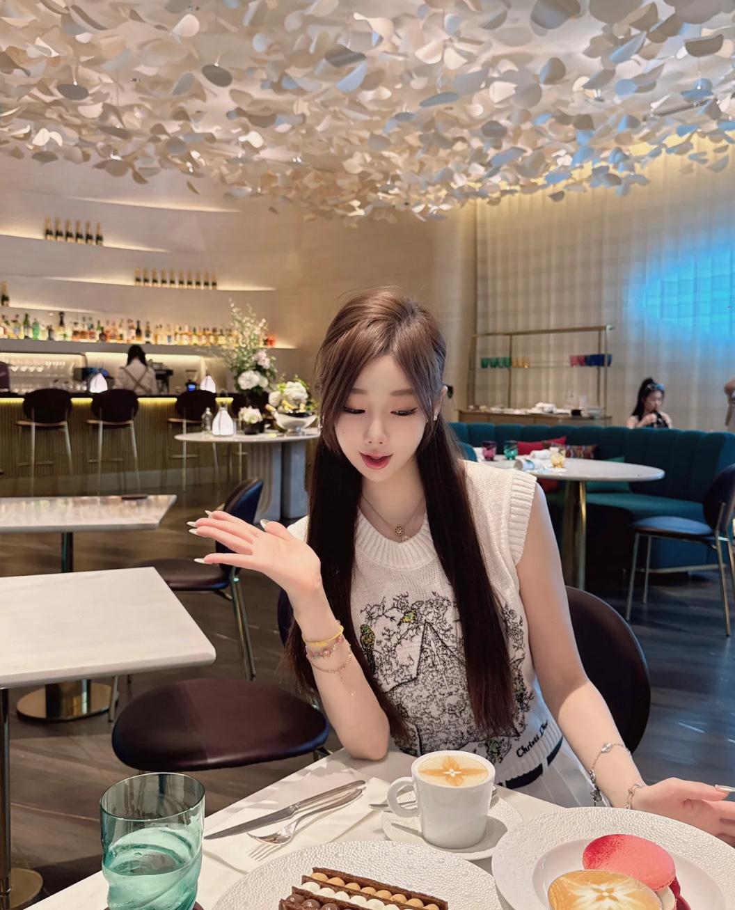 상세 이미지