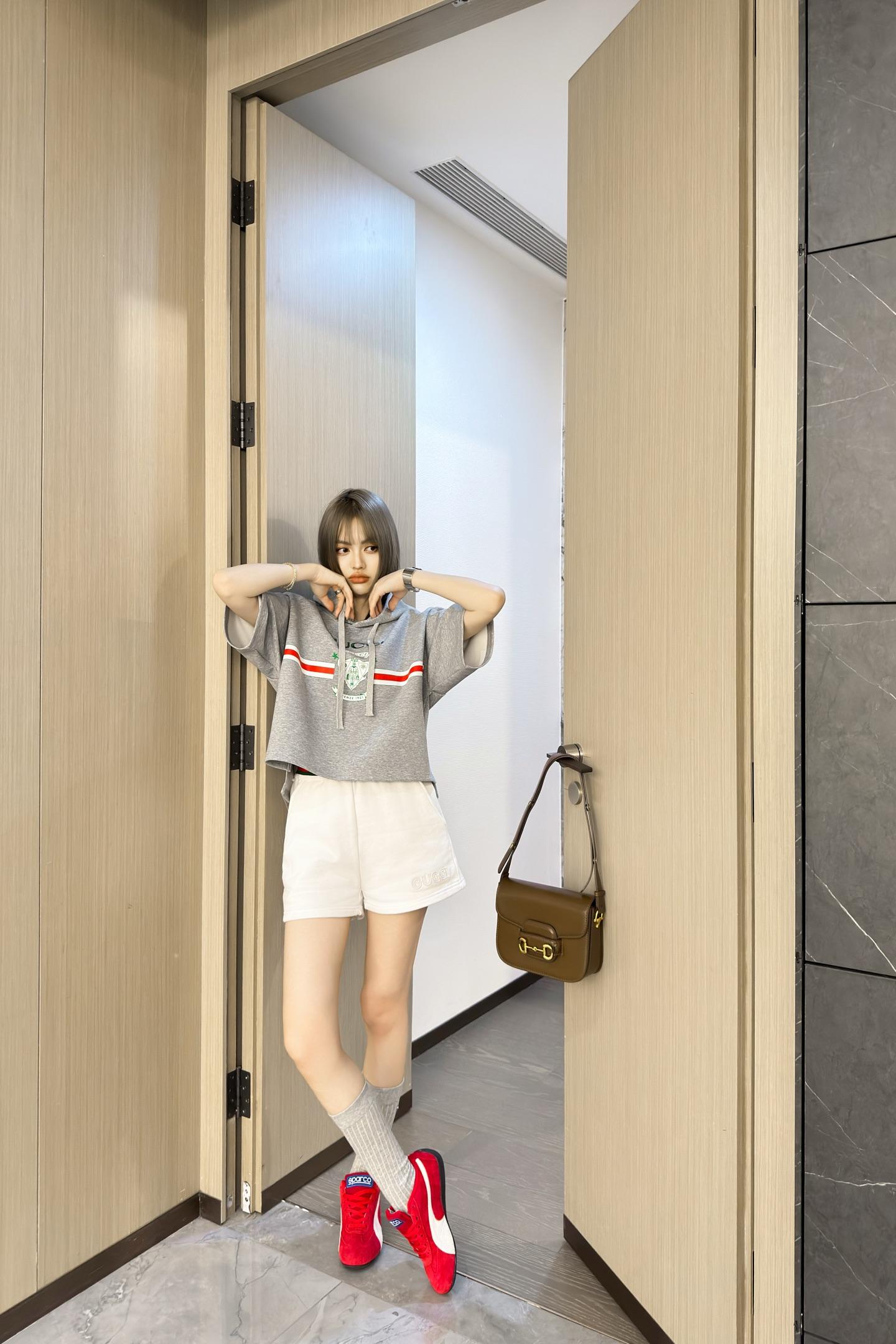 상세 이미지