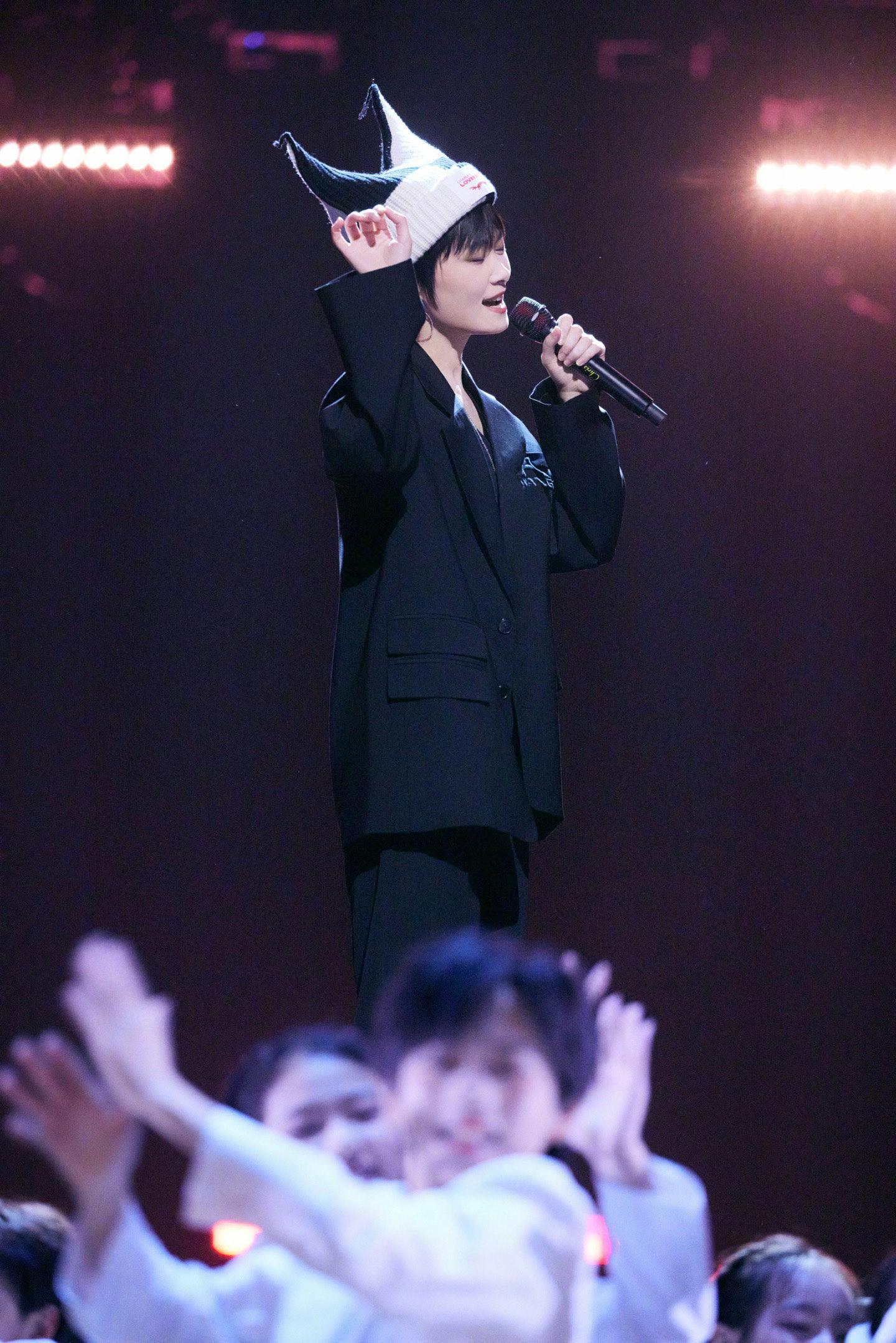 상세 이미지