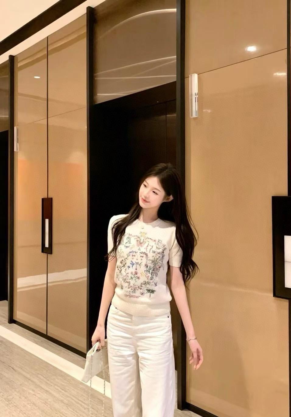 상세 이미지