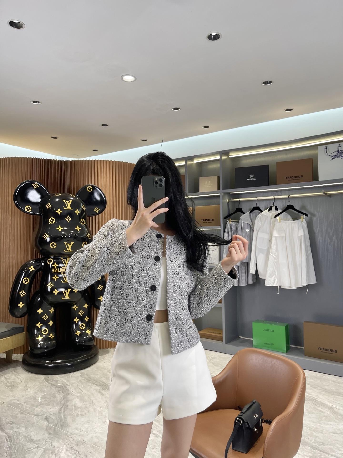 상세 이미지