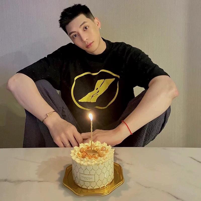 상세 이미지
