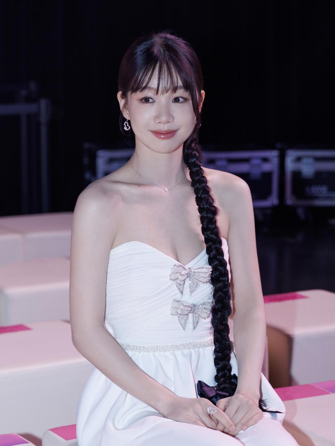 상세 이미지