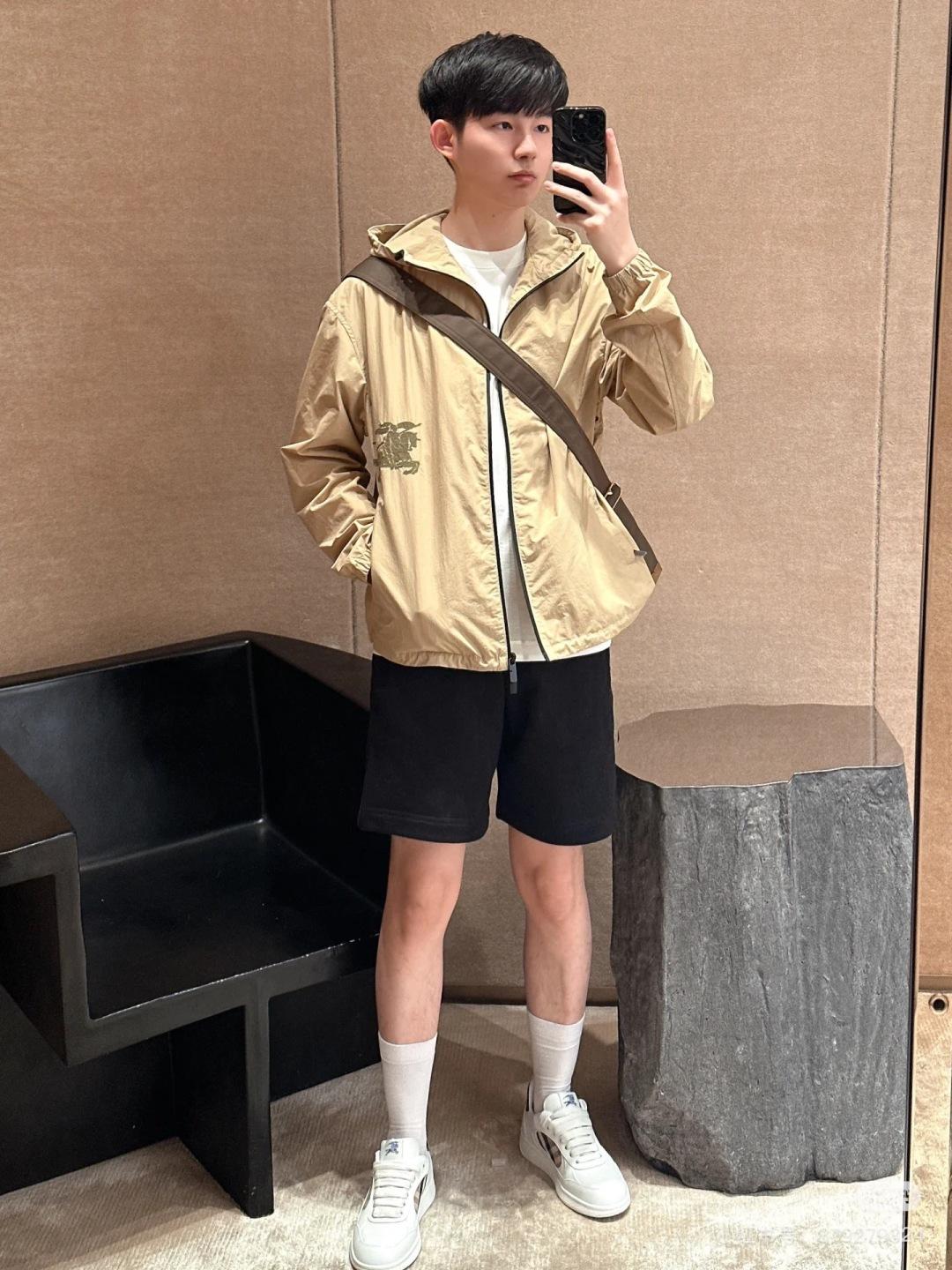 상세 이미지