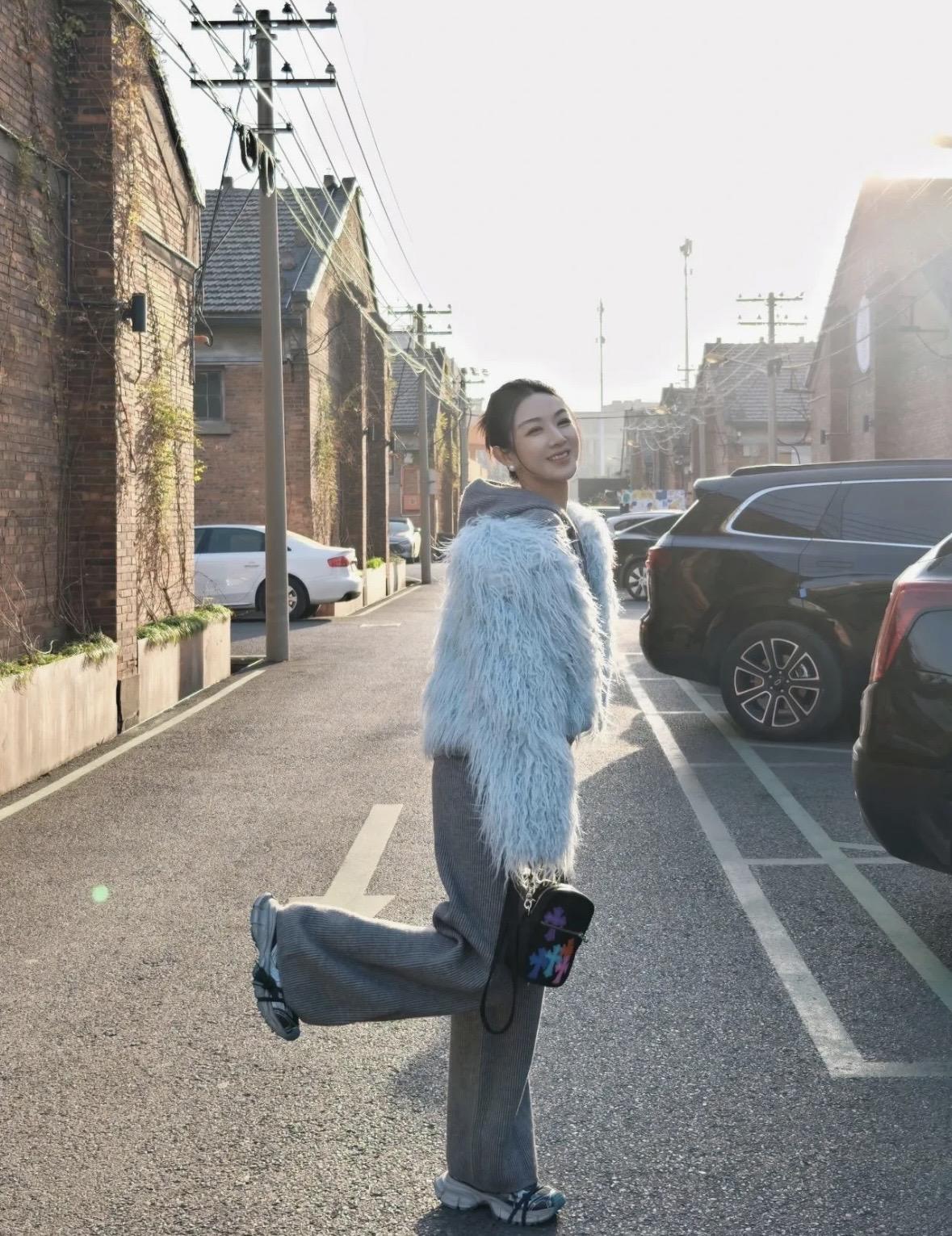 상세 이미지