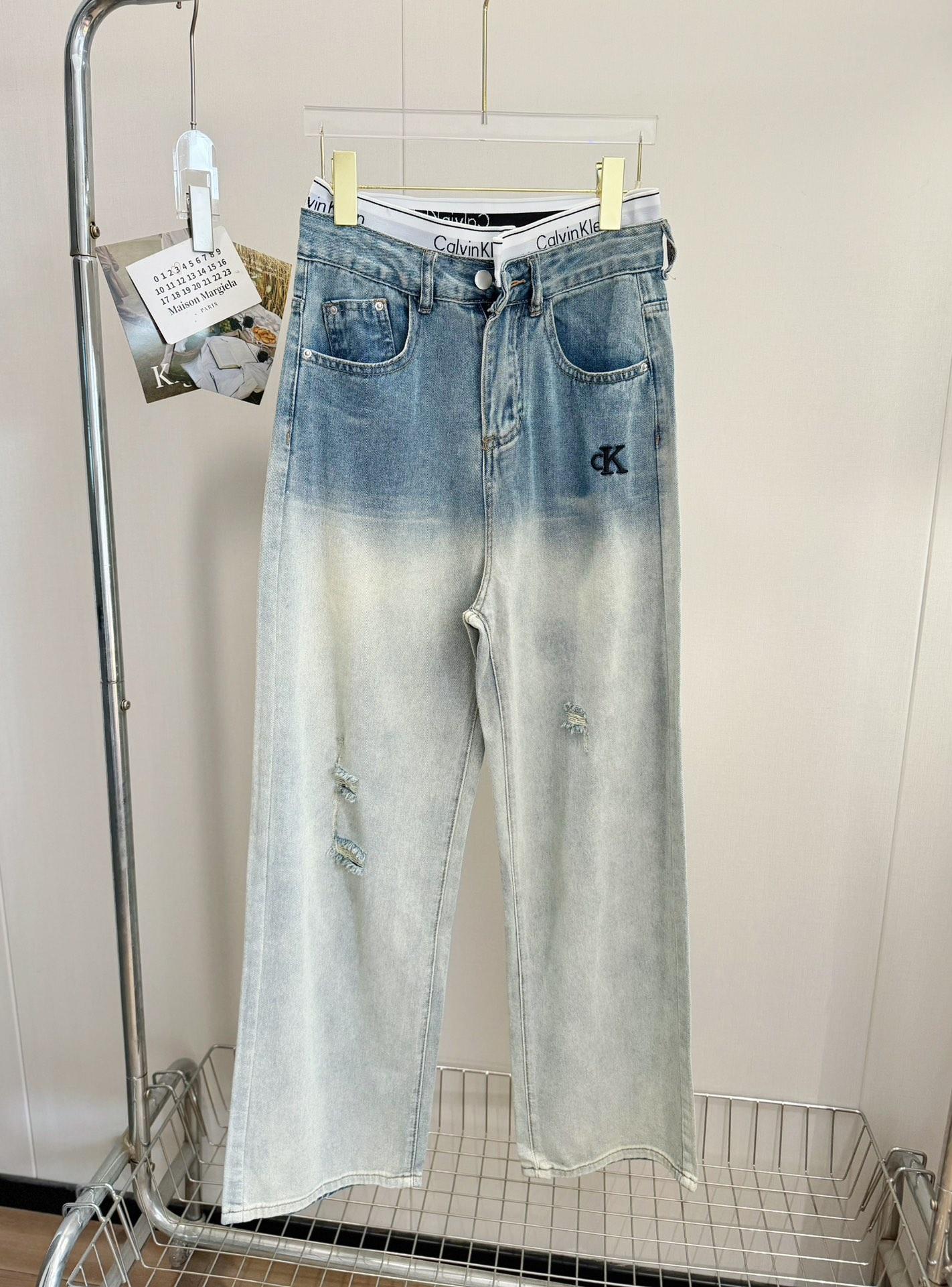 상세 이미지