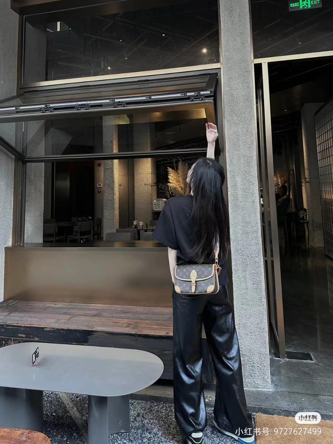 상세 이미지