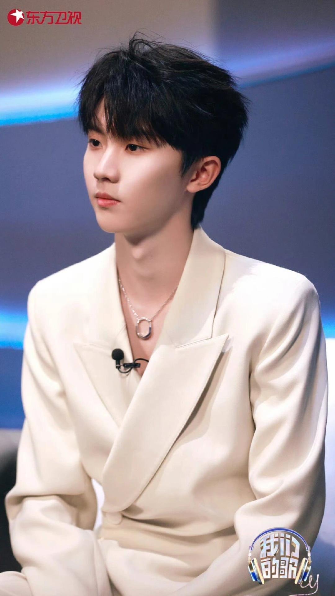 상세 이미지