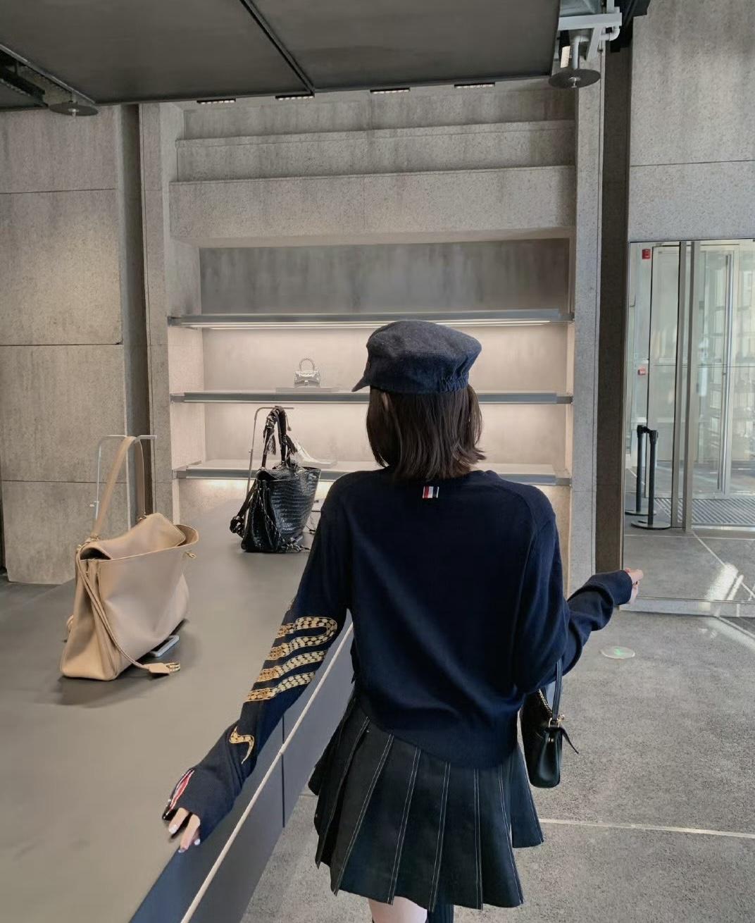 상세 이미지