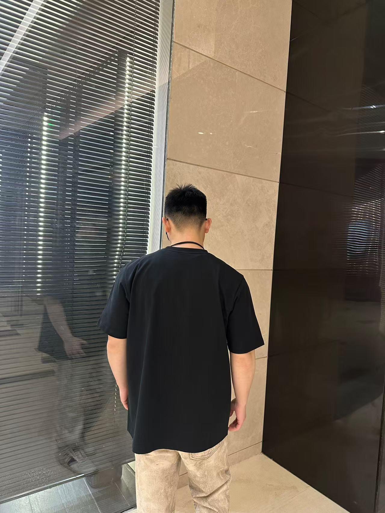 상세 이미지