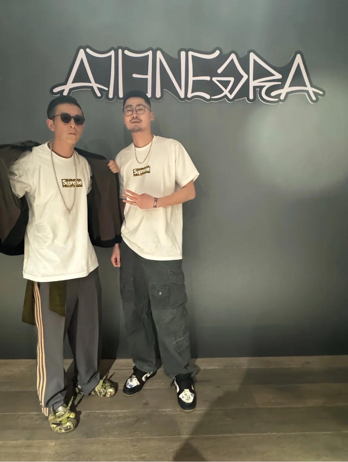 상세 이미지