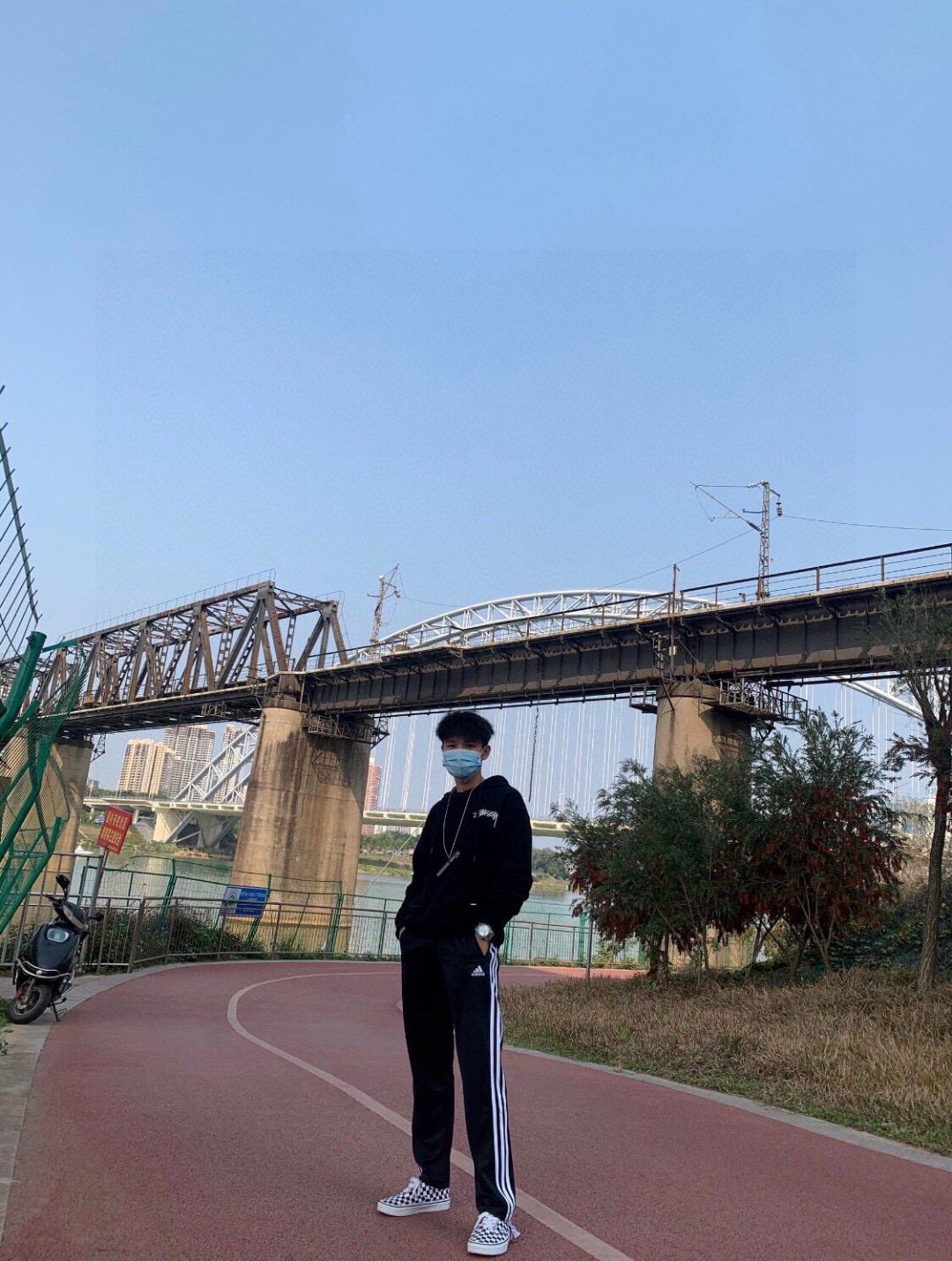 상세 이미지