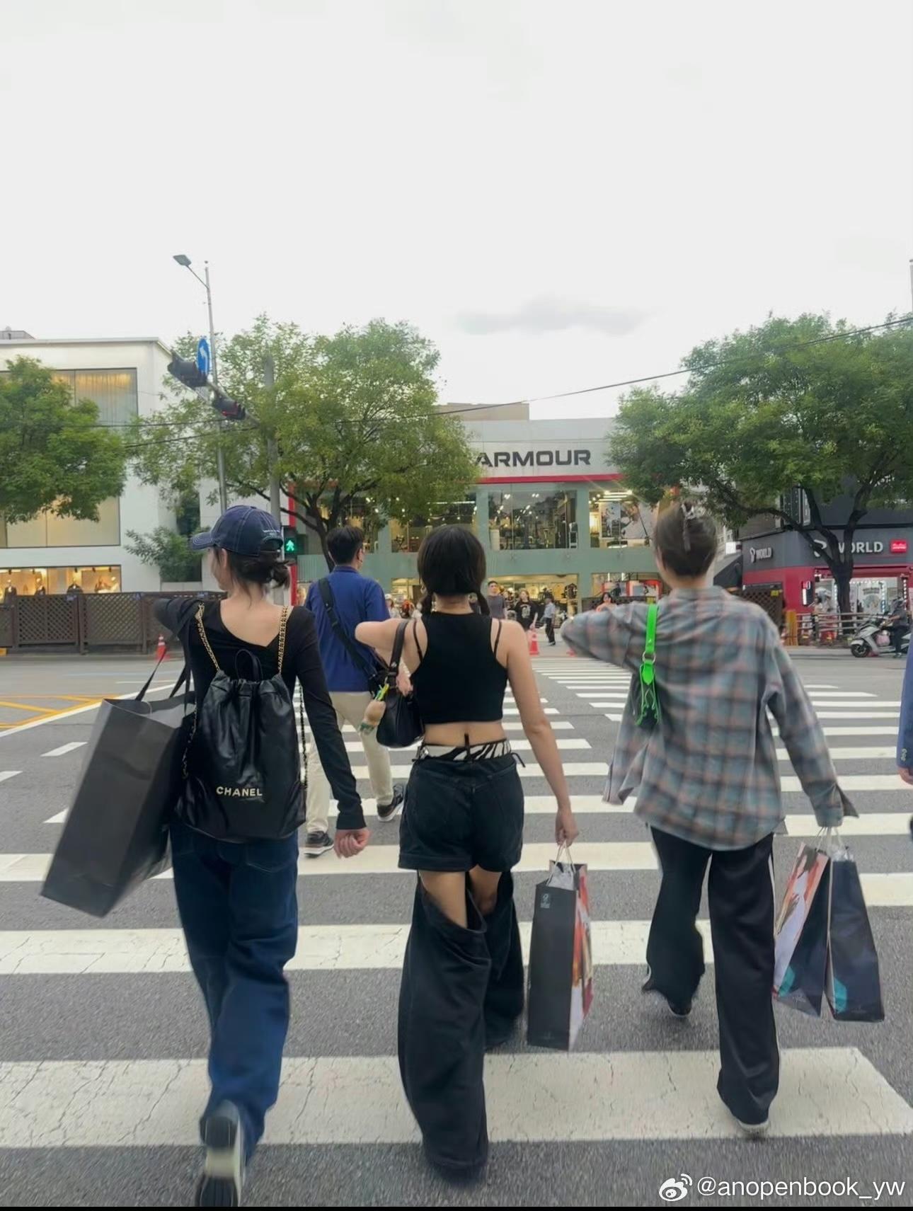 상세 이미지
